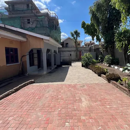 Amani House - Bed And Breakfast-3