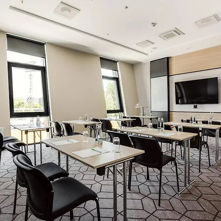 Courtyard By Marriott Vilnius City Center-2