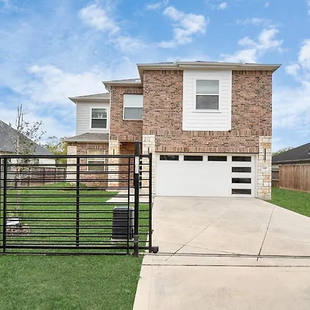 Mount Melanin Spacious 4Bd Home Sleeps 17 - Near Nrg Stadium-2