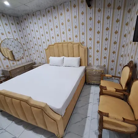 Divine Hotel Lahore-3