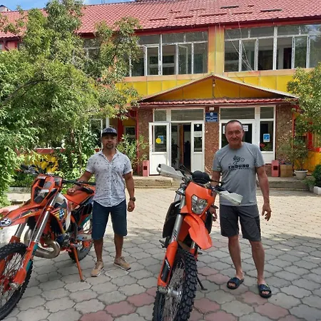 Otel Issyk-Kul Karakol-2