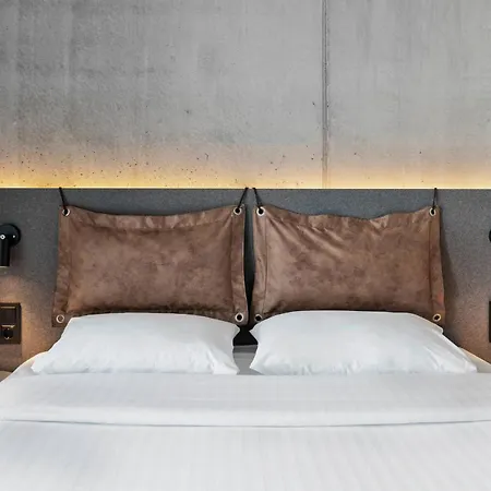 Moxy Bergen-3