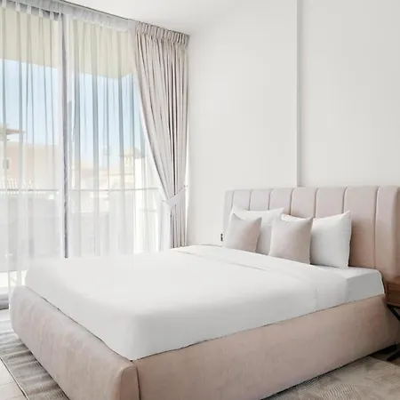 Stunning 1 Bedroom Modern Luxury Residence At Jvc-3