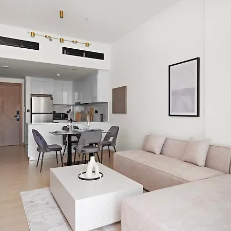 Stunning 1 Bedroom Modern Luxury Residence At Jvc-2