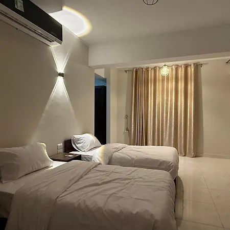 Every Day Hotel-2