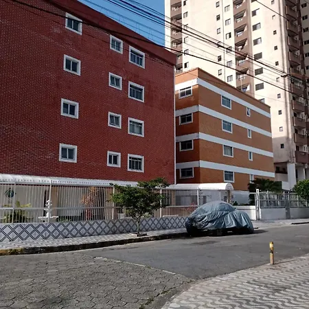 Kitnet Linda A 250M Da Praia Em Praia Grandesp-3