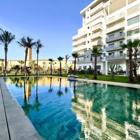Luxe Apartment In Casa Finance District - Pool - Open View - Fast Wifi-3