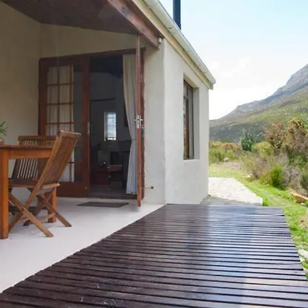 Bronze Grove Farm&Chalets-3
