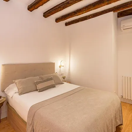 Chueca II Calle Barco 2Br 2Bh-2
