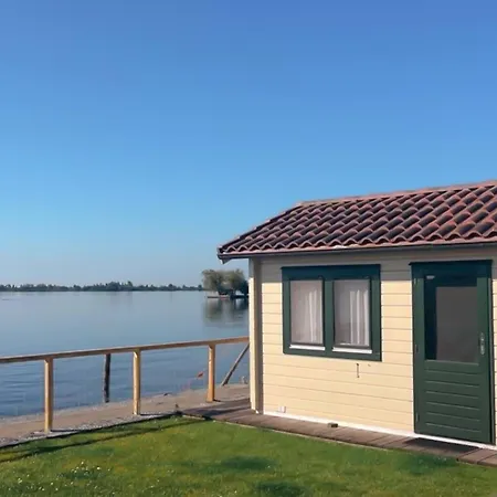 Visserslust Rooms, Apartments And Houseboats-2