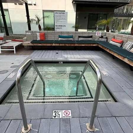 Wallace Luxurious-2