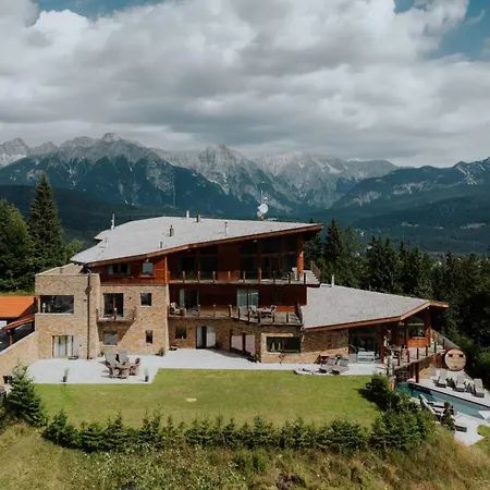 Chalet G12 - Mountain Luxury Apartments By Peak Stay-3