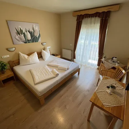 Hotel Karin-2
