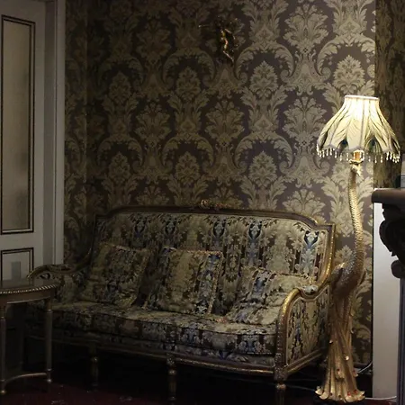 De Paris Hotel-2