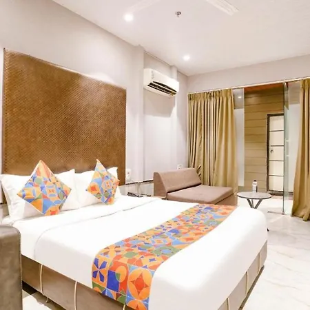 Hotel Silverkey International - Olive-2
