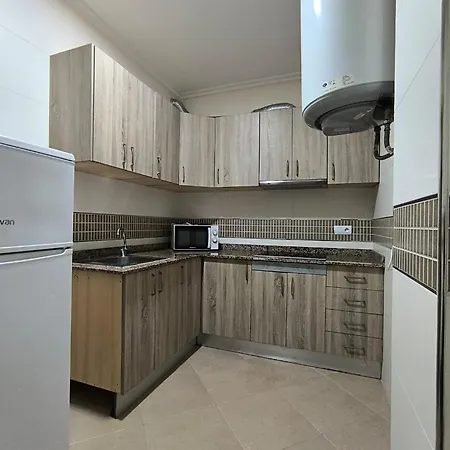 Apartamento Turistico 2ºa Carlos III - Cerca De La Playa-3