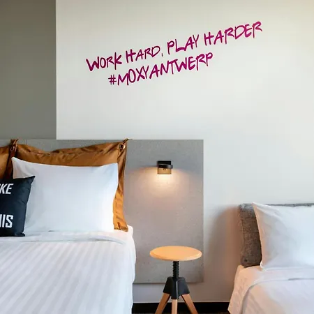 Moxy Antwerp-3