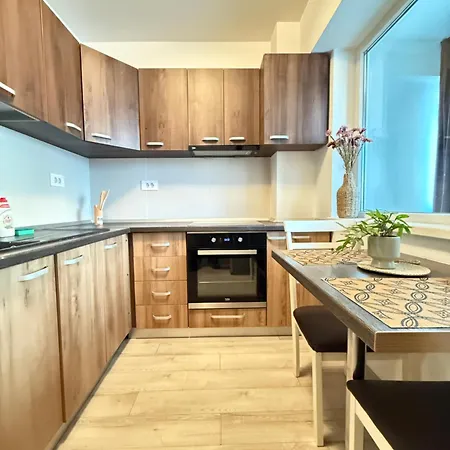 Smart Stay Studio With Free Parking-3
