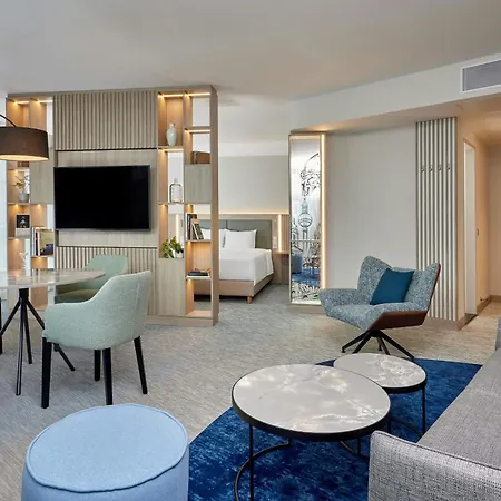 Courtyard By Marriott Berlin City Center-3