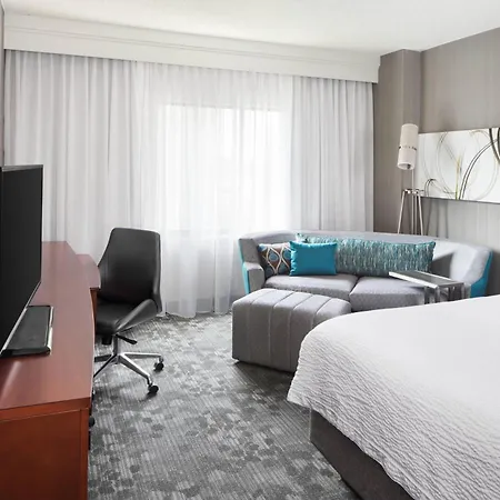 Courtyard By Marriott Jersey City Newport-2