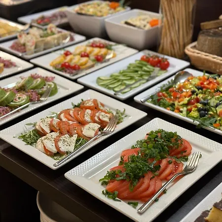 Karpacki & Spa - Blisko Wyciagu, Restauracja, Sala Zabaw, Bar 24H (Adults Only)-2
