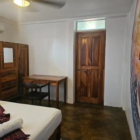 Nuestra Casa-2