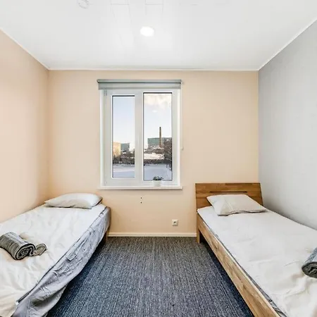 Apartment 10 - Modern 2Br Apartment, Fast Wifi, Near Old Town-3