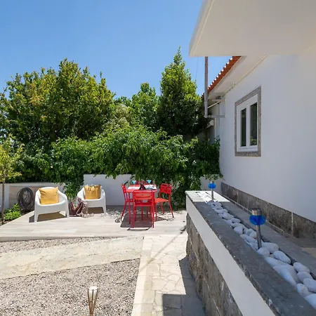 Beguest Cascais Blue Family Home-3