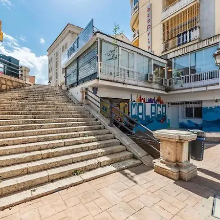 Cozy Studio In Malaga Center- Wifi & Ac-2