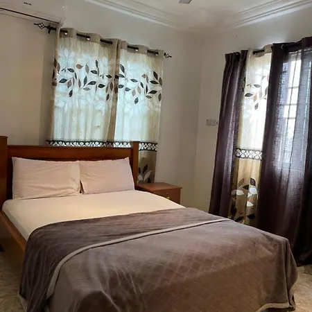 Best Bed & Breakfast - East Legon , Adjiringanor-3