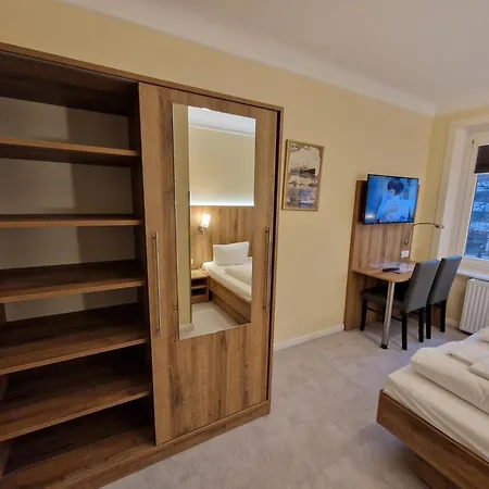 Hotel Wikinger Hof-3
