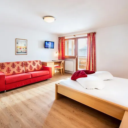 Hotel Alpenfrieden-3