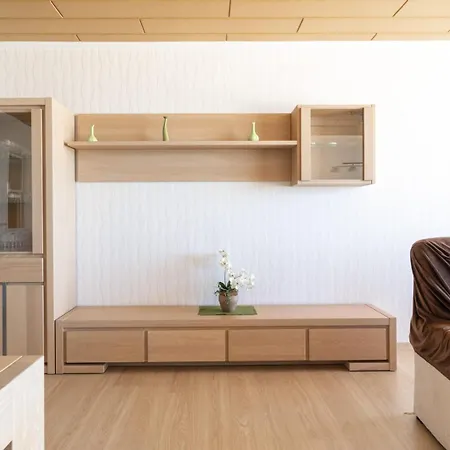 Cozy Apartment With Magnificent Seaview T117-3