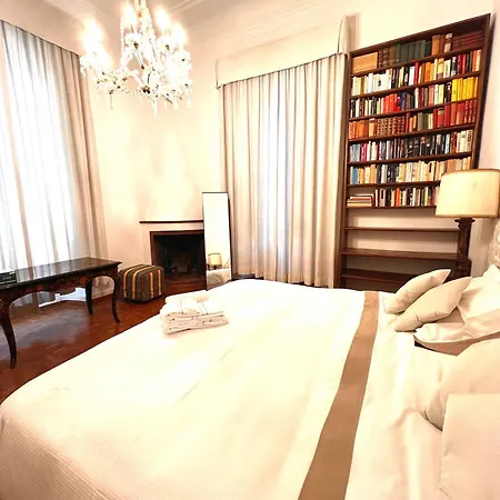 Luxury Liberty Apartment-3