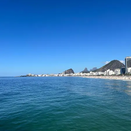 Seu Ap Na Quadra Da Praia-3