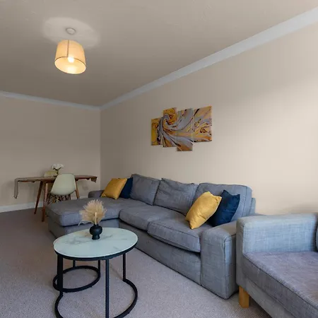 1 Double Room In Shared Apartment In Central Edinburgh With Free Parking-3