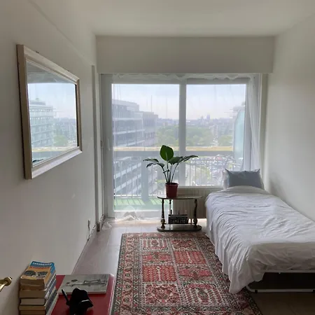 Charmant & Licht Appartement Met Groot L Terras - Zicht Op Mercator-3