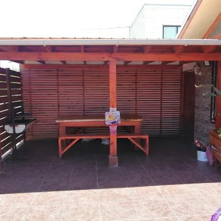 Casa Equipada Para 9 Personas A 5 Minutos Del Centro Y La Playa Principal Y 15 Minutos De Punta De Lobos-2