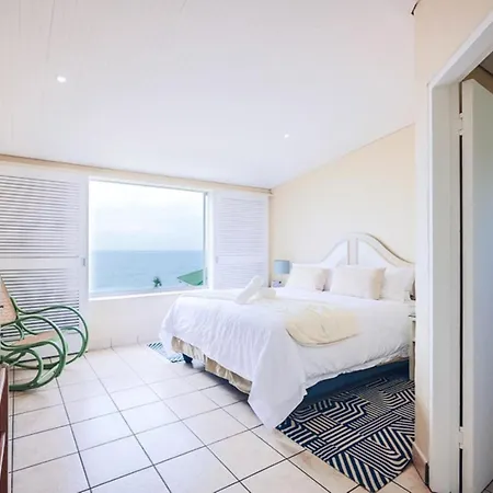 Sea-Cottage Beachfront Accommodation-2