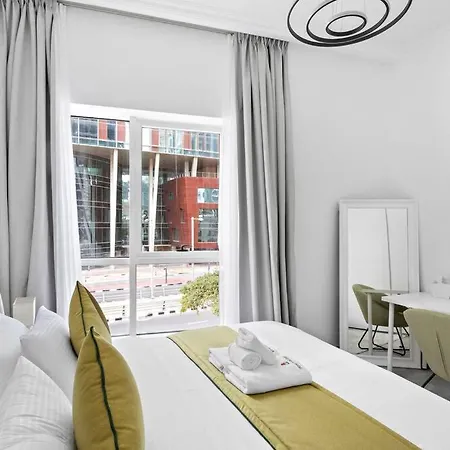 Stonetree - Stylish Apartment With Amazing Building Facilities-2