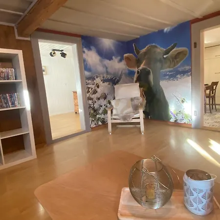 Cosy Apartment In Heritage Protected Swiss Chalet-3