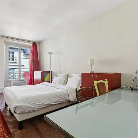 Pantheon, Rue Cardinal Lemoine - Id 1023-2
