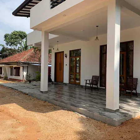 Abey Villa Madiha Beach Surf Stay-3