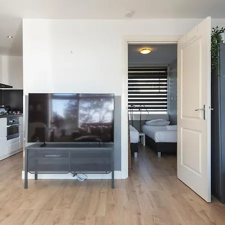 De Schelp 67, Free Parking-2