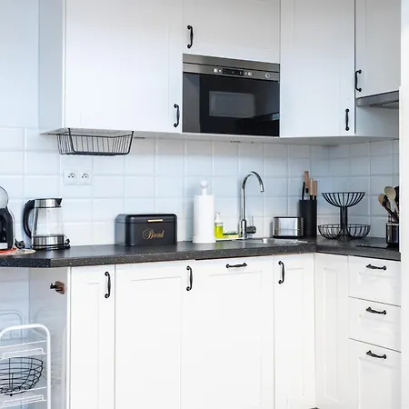 Funkcjonalny Apartament Victus Idealny Dla Rodzin By Noclegi Renters-2