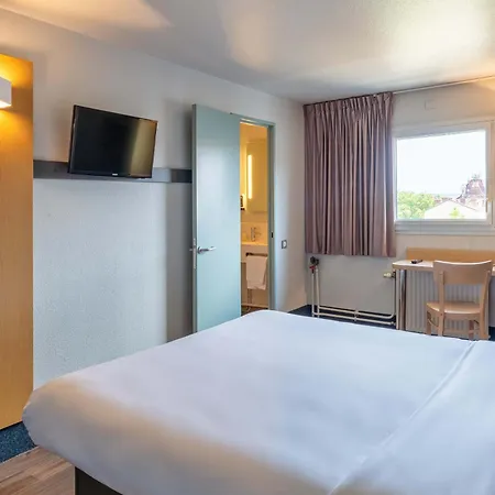 B&B Hotel Lyon Centre Monplaisir-3