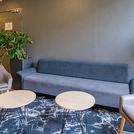 B&B Hotel Lyon Centre Monplaisir-2
