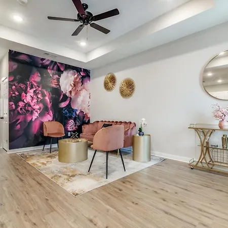 Glam Luxury Lifestyle Within Houston!-2