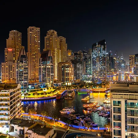 Luxurious 2Br Apt With Marina View & Private Jacuzzi-3