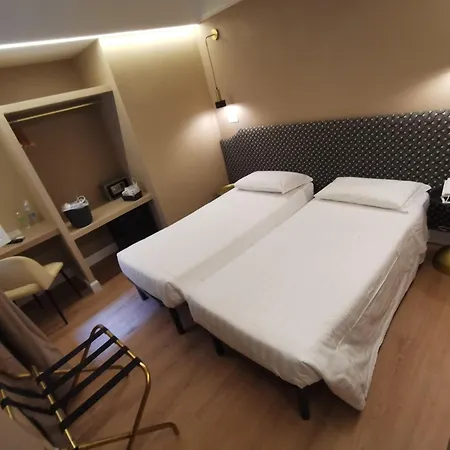 Hotel Fiori-3
